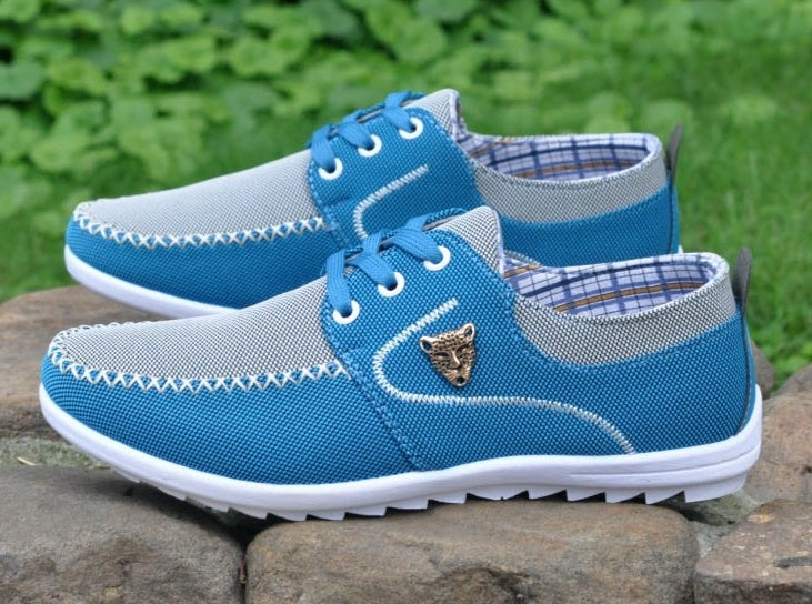 New men's casual canvas shoes