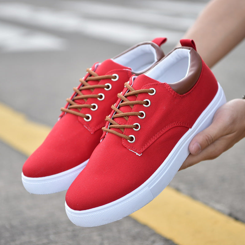 Sports canvas shoes