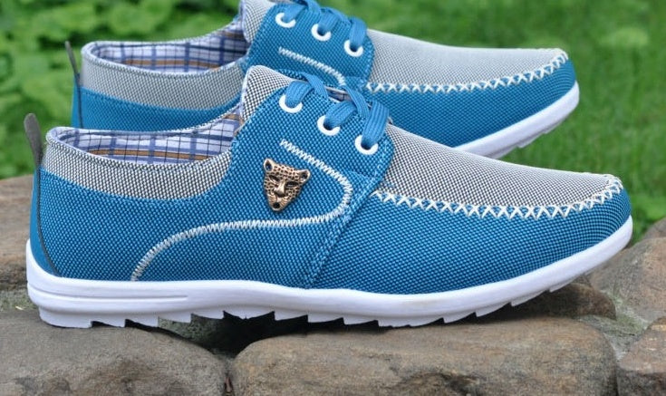 New men's casual canvas shoes